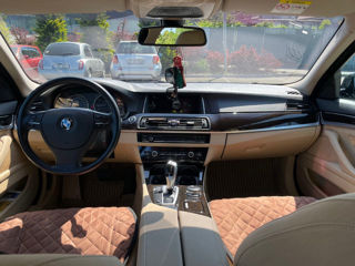 BMW 5 Series foto 5