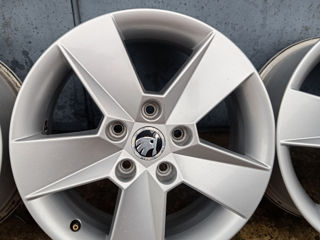 5x112 R16 Original Skoda foto 4