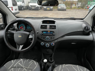 Chevrolet Spark foto 10