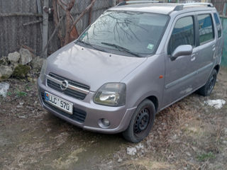 Opel Agila foto 2