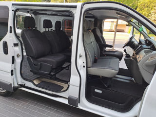 Opel Vivaro foto 9