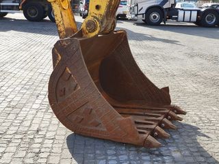 Excavator Komatsu PC210LC-8M0 / Экскаватор Komatsu PC210LC-8M0 foto 6