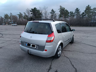 Renault Grand Scenic foto 5