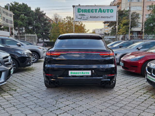 Porsche Cayenne Coupe foto 4