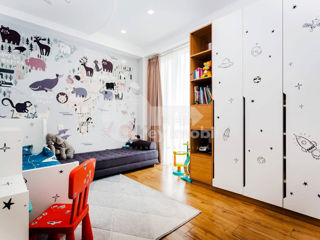 Apartament cu 4 camere, 130 m², Periferie, Ialoveni foto 9