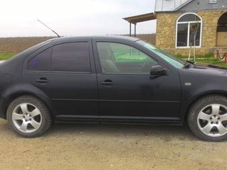 Volkswagen Jetta foto 1