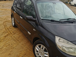 Renault Grand Scenic foto 4