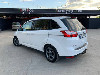 Ford Grand C-MAX foto 4