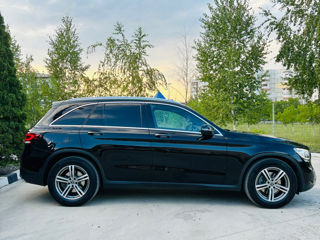 Mercedes GLC foto 6