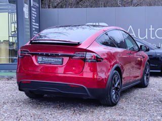 Tesla Model X foto 4