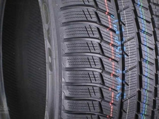 Toyo S954 235/45 R20   Volvo