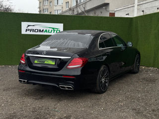 Mercedes E-Class foto 4