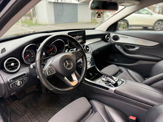 Mercedes C-Class foto 11