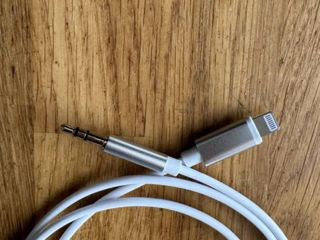 Aux cablu 3,5 jack la Lightning (IPHONE)