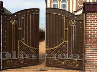Porți, garduri,uși metalice, copertine,  balustrade, gratii,  alte confecții din fier forjat.