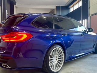 BMW 5 Series foto 5