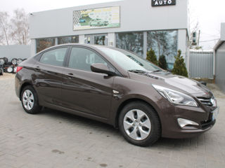 Hyundai Accent фото 3