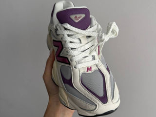 New Balance 9060 Magenta foto 2