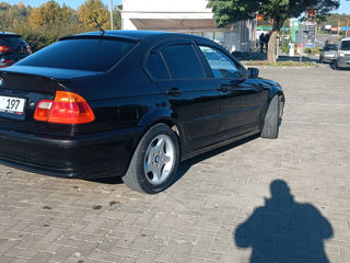 BMW 3 Series foto 2