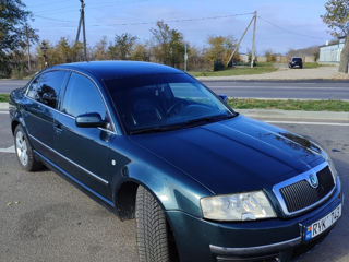 Skoda Superb foto 5