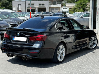 BMW 3 Series foto 4