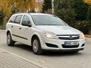 Opel Astra foto 3