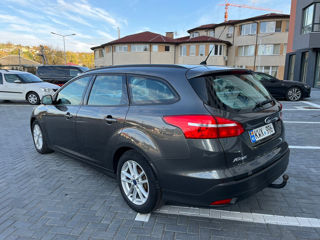 Ford Focus foto 4