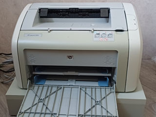 Продается принтер HP LaserJet 1020 foto 2