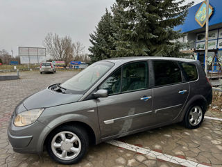 Renault Grand Scenic foto 4