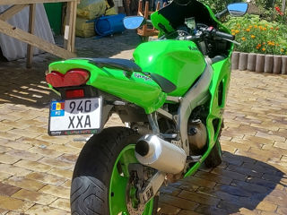 Kawasaki ZX6R Ninja 636 foto 2