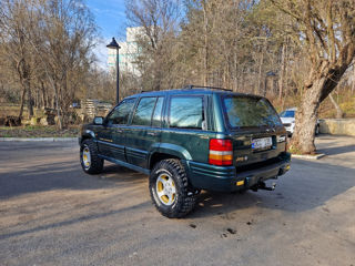 Jeep Grand Cherokee foto 6