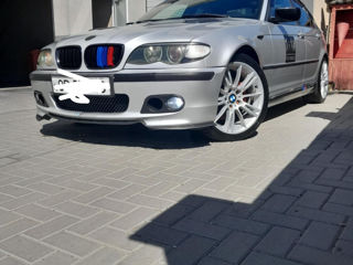 BMW 3 Series foto 8