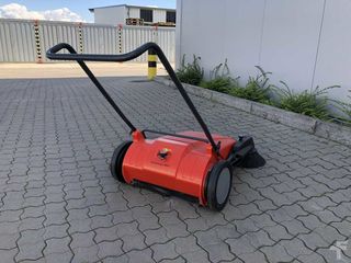 Aparat de maturat Hako Sweepermaster M600 / подметальный агрегат с боковой щеткой foto 2