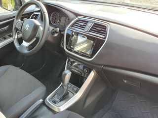 Suzuki S-Cross foto 7