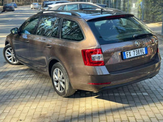 Skoda Octavia foto 4