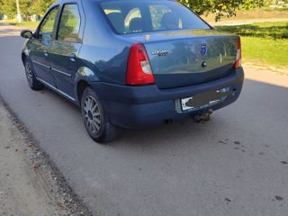 Dacia Logan foto 4