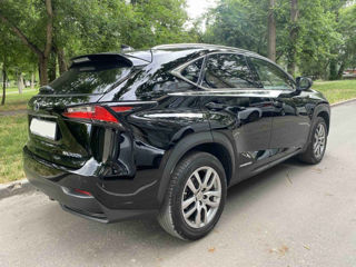 Lexus NX Series foto 4