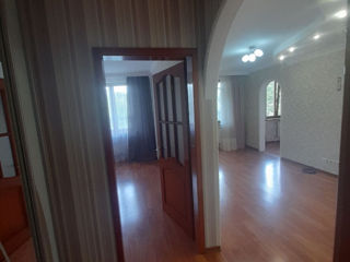 Apartament cu 3 camere, 57 m², 8 cartier, Bălți foto 2