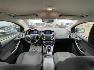 Ford Focus foto 17