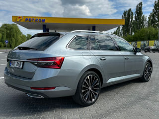 Skoda Superb foto 4