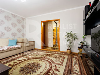 Apartament cu 3 camere, 75 m², Centru, Vatra, Chișinău mun. foto 3
