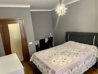 Apartament cu 3 camere, 135 m², Ciocana, Chișinău foto 5