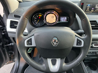 Renault Megane foto 9