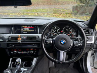 BMW 5 Series foto 2