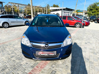 Opel Astra foto 2