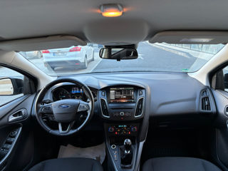 Ford Focus foto 7