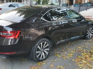 Skoda Superb foto 6