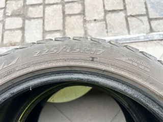 China 225/45 R17 foto 9