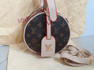 Louis Vuitton foto 1