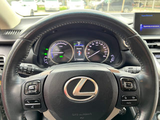 Lexus NX Series foto 9